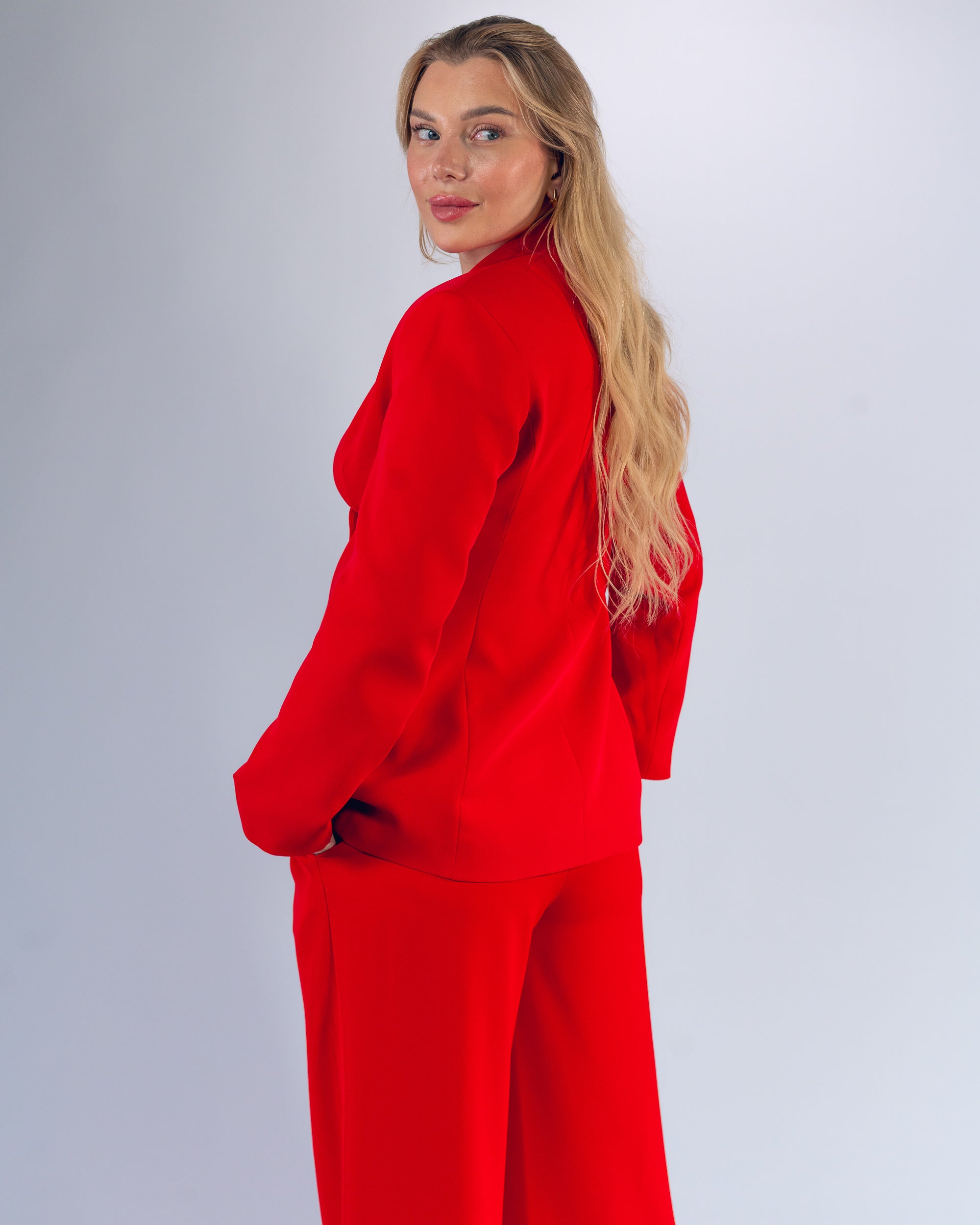 Tailleur – Col châle & bouton unique