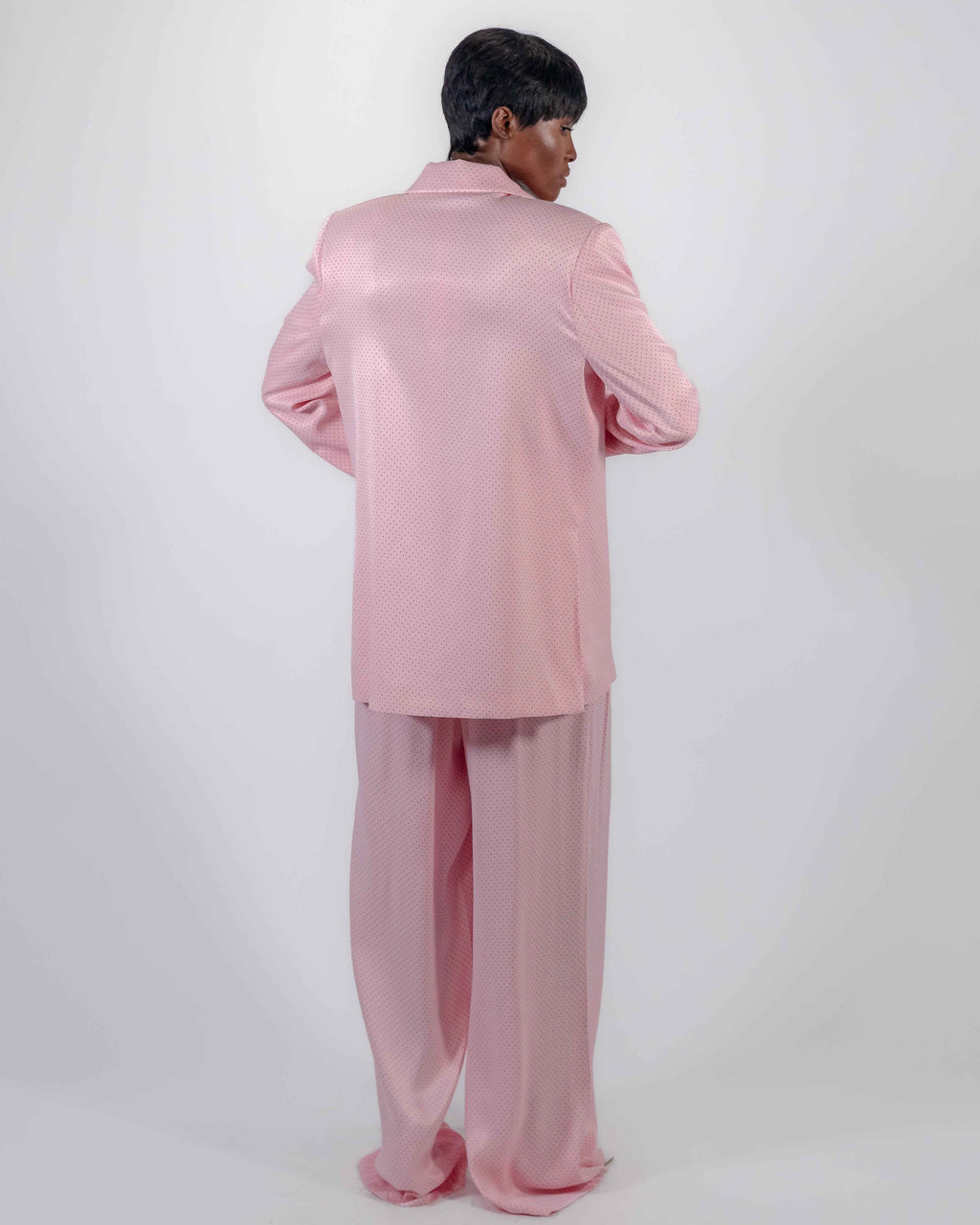 Tailleur Rose à Pois — Blazer Satiné Double Boutonnage & Pantalon Large CHEEYA
