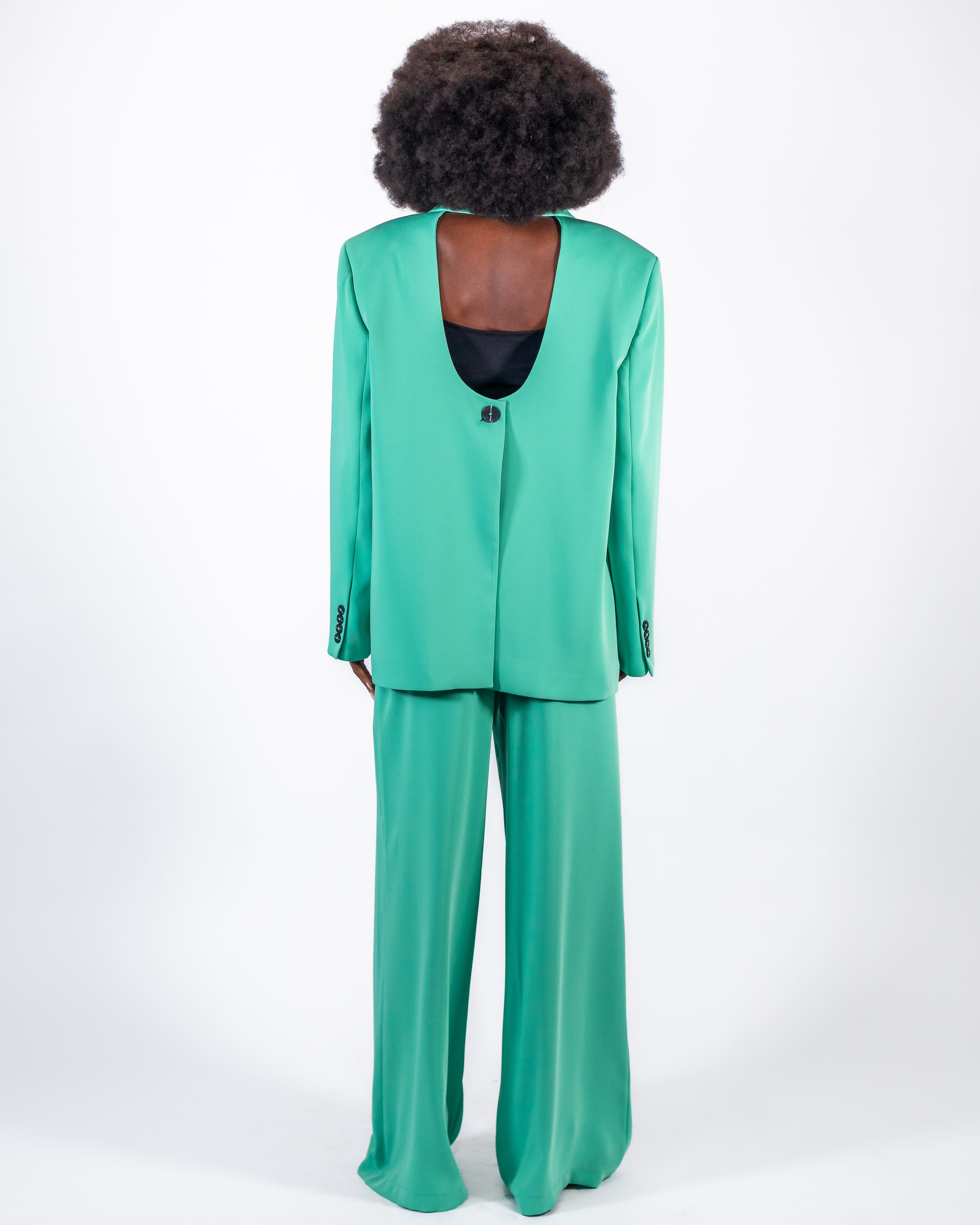 Tailleur Dos Nu Vert Émeraude — Blazer Open Back & Pantalon Large