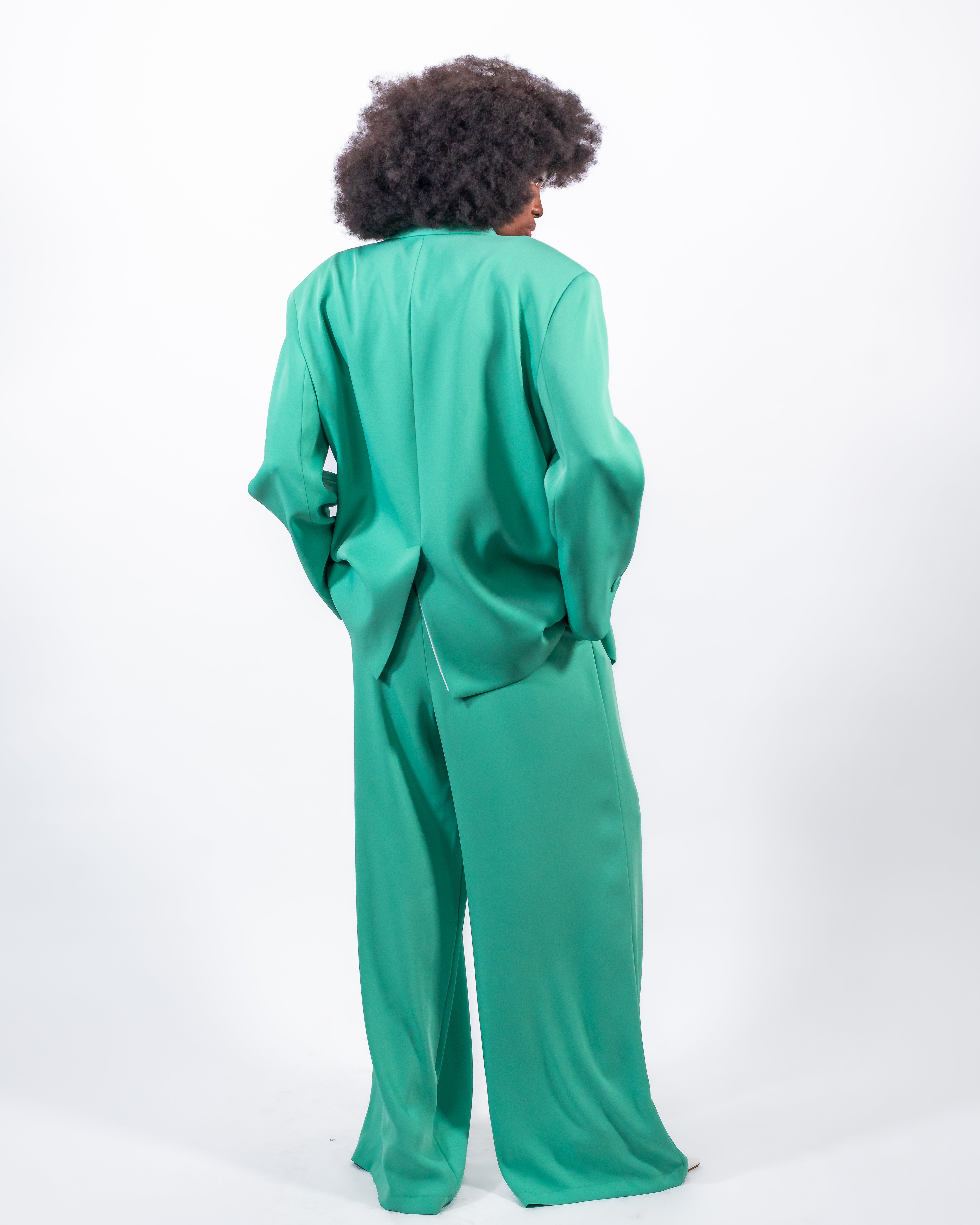 Traje Oversize Verde Esmeralda — Blazer y Pantalón Ancho
