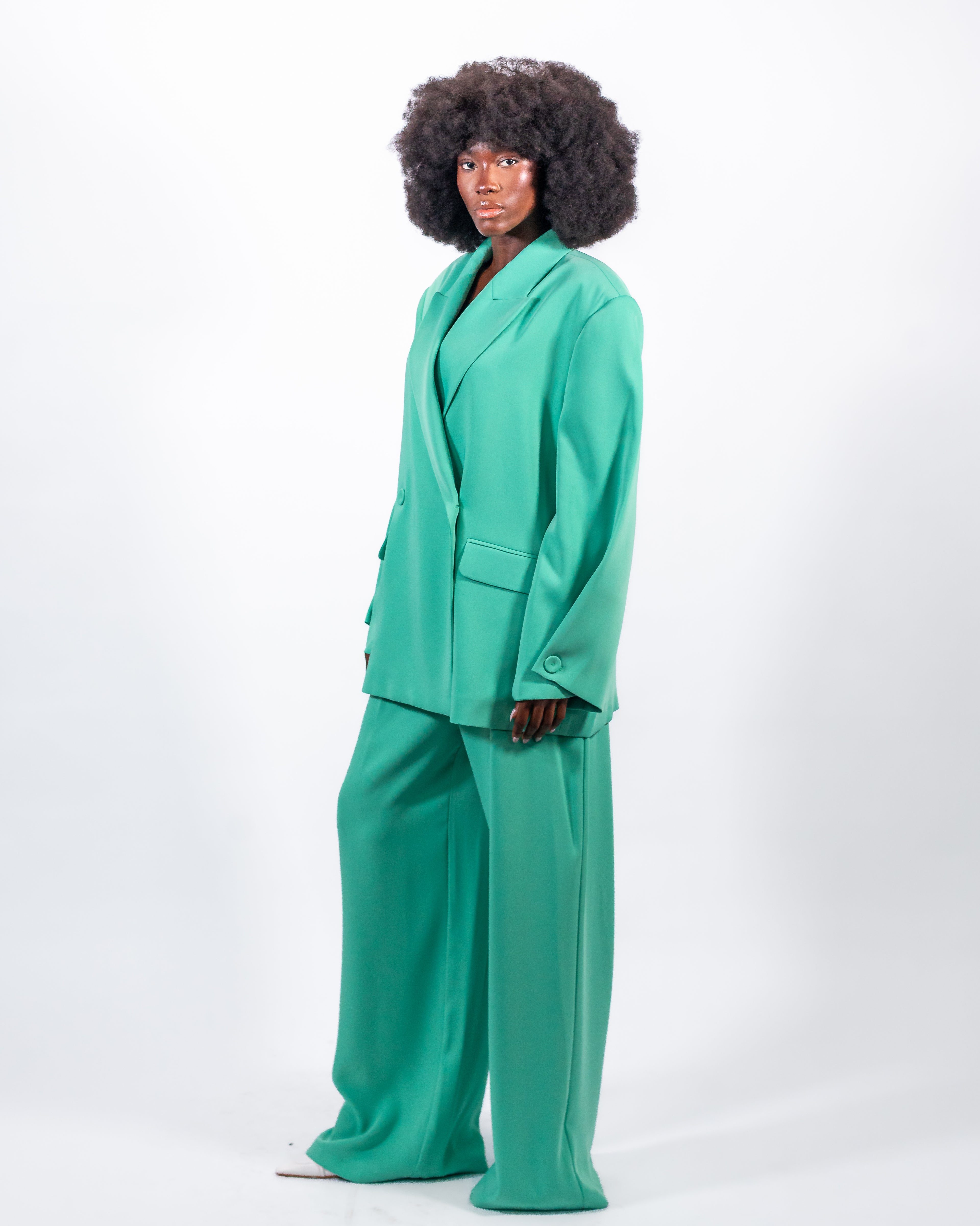 Traje Oversize Verde Esmeralda — Blazer y Pantalón Ancho