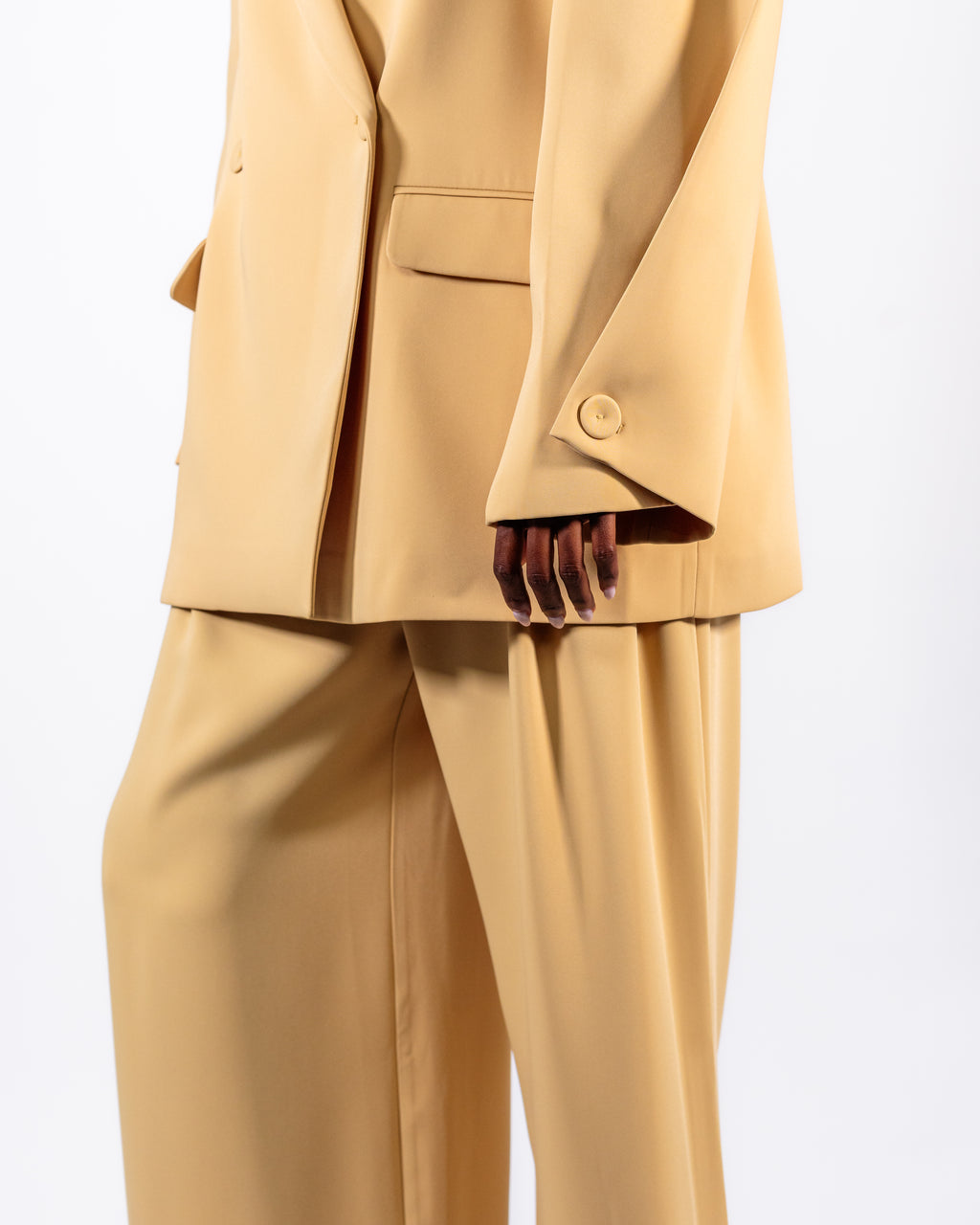 Camel Golden Oversized Suit — Double-Breasted Blazer & Wide-Leg Trousers CHEEYA